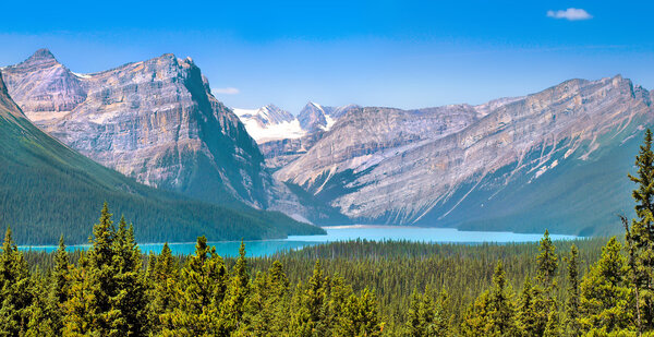 Beautiful landscape with Rocky Mountains and mountain lake in Alberta, Canada