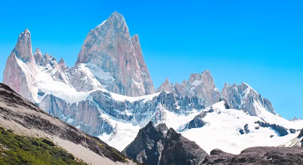 Cumbre del Monte Fitz Roy en el Parque Nacional Los Glaciares, Patagonia, Argentina — Foto de Stock