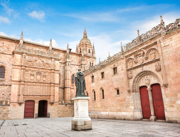 Famosa Universidade de Salamanca, região de Castilla y Leon, Espanha — Fotografia de Stock