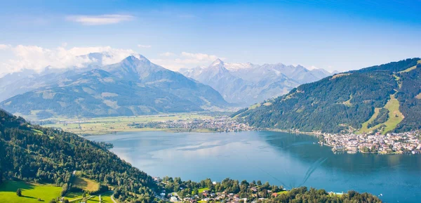 Schöner blick auf zell am see mit zeller see im salzburger land, Österreich — Stockfoto