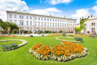 ünlü schloss mirabell ile mirabellgarten Salzburg, Avusturya