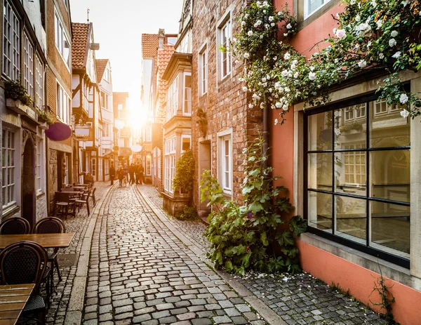 Történelmi schnoorviertel a naplemente, Bréma, Németország Stock Kép