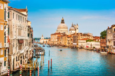canal Grande ile basilica di santa maria della salute günbatımı, Venedik, İtalya