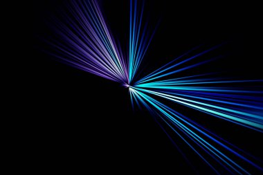 Radyal yakınlaştırma bulanıklığının soyut yüzeyi ve siyah arkaplanda mavi renkler. Radyal, ayrışan, yakınsayan çizgilerle soyut leylak mavi arkaplan.