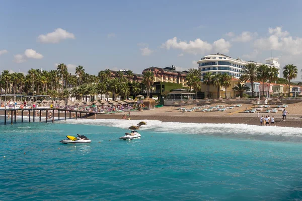 Turquía Okurcalar 2021 Hoteles Playas Turquía Motos Acuáticas Estacionadas Mar — Foto de Stock