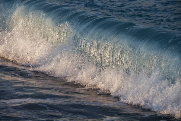 Прекрасні Морські Хвилі Заході Сонця Пригальмована Стріла Морські Потрясіння — стокове фото
