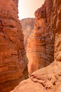 Senai Yarımadası Çölünde Kızıl Kanyon