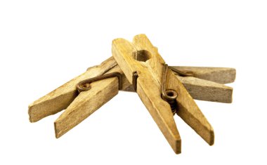 eski ahşap clothespin izole