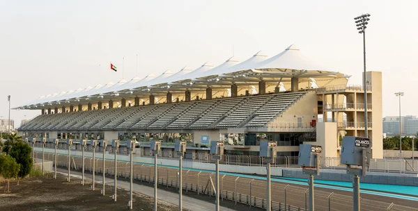 Yas Marina Circuit Tribüne in Abu Dhabi Stockbild