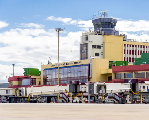Madrid Barajas Airport Terminal Building — Stock Photo, Image