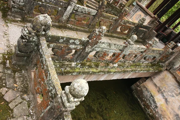 Puente, Pabellón de Wen Long, Wenchang Gong-Templo de Estudios y Literatura . — Foto de Stock