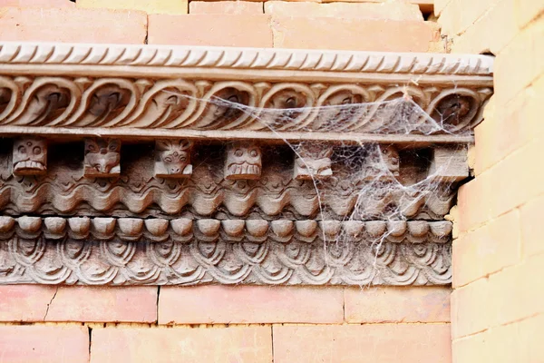 Cobweb on wooden frieze. Gorkha Durbar-Nepal. 0420 — Stock Photo, Image