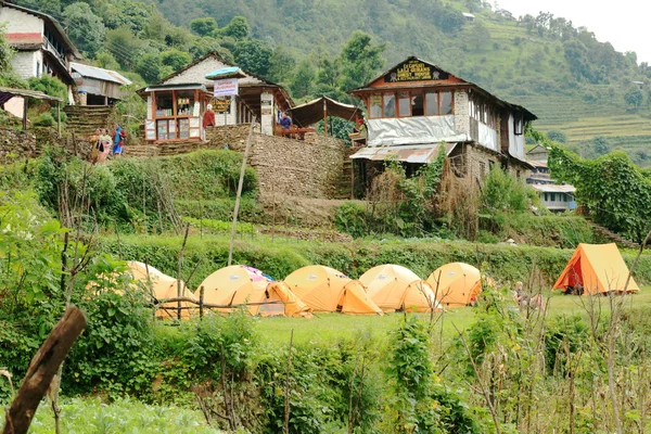 Camping in landruk-nepal. 0575 — Stockfoto