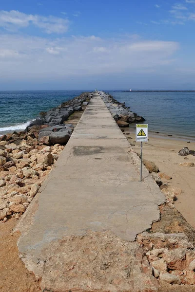 Toupeira Exterior Leste Porto Portimão Feita Cimento Pedras Grandes Foz — Fotografia de Stock