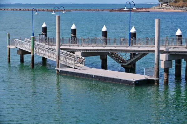 Floating Pontoons Head Redcliffe Jetty Serving Wharves Boats Coming Protected — стоковое фото