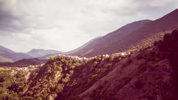 Vista Aérea Una Pared Rocosa Valle Zona Montaña Italia Abruzzo — Foto de Stock
