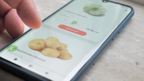 Close Using Smartphone Buys Online Store Man Orders Food Home — Stock videók