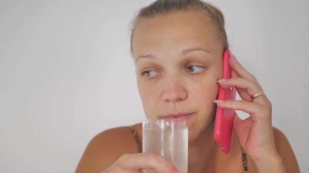 Woman Talking Phone Drinking Water — стоковое видео