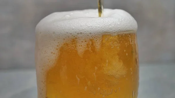 Macro Shot Pouring Beer Glass — Stock Photo, Image