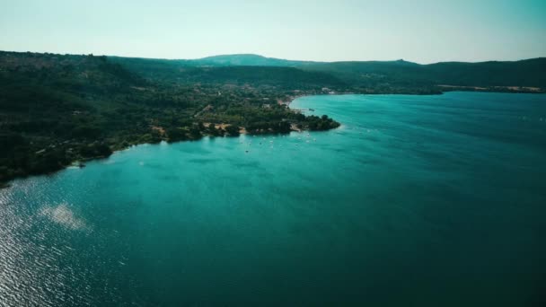 Panoramic View Lake Bracciano Aerial Shot Drone Coast Bracciano Lake — Wideo stockowe