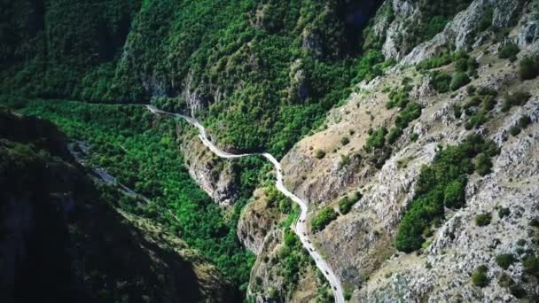 Aerial Top Drone Shot Winding Mountain Road Rocks Overcast Late — Stock Video