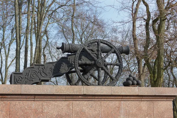 Ancient cannon. — Stock Photo, Image