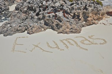 exumas kuma yazılmıştır
