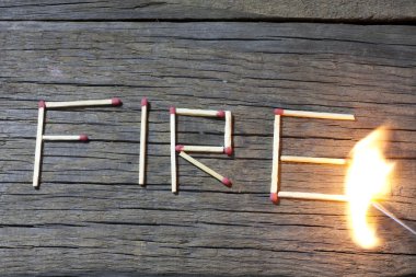 Yangın ve maçlar soyut