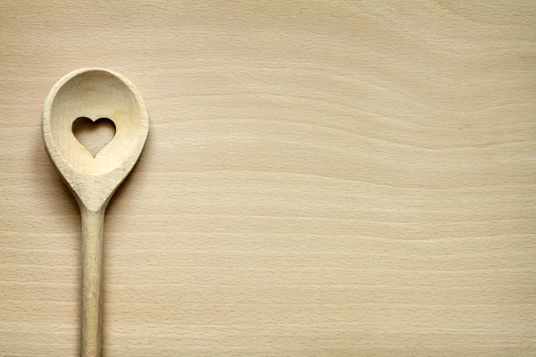 Wooden kitchenware on cutting board abstract food background — Stock Photo, Image