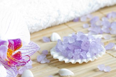 pembe orkide ve spa aromaterapi natürmort soyut