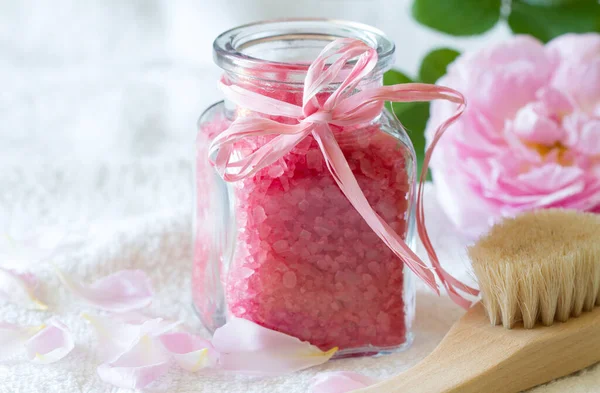 Rose Bath Salt Glass Bottle Body Care Accessories Fresh Rose — Stock Photo, Image