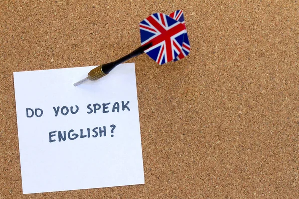 Apuntando Con Dardo Con Bandera Del Reino Unido Texto Hablas — Foto de Stock