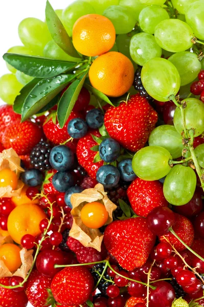 Mix of fresh berries and fruits — Stock Photo, Image