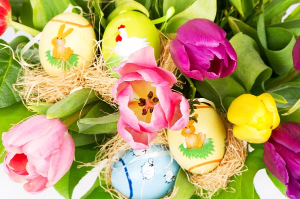 Colorido ramo de flores de tulipán de Pascua — Foto de Stock