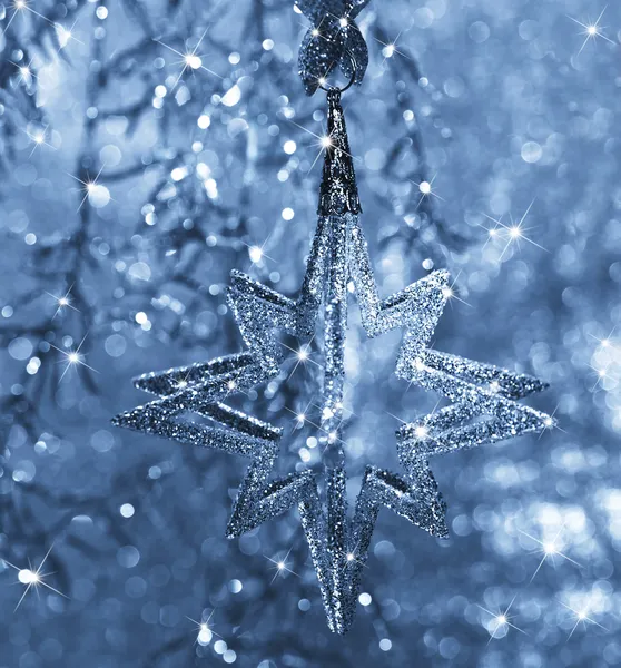 Blue shiny star. christmas decoration. — Stock Photo, Image