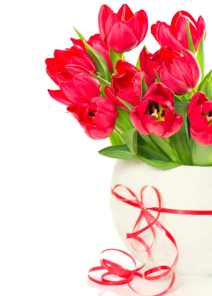 Kolorowy bukiet świeżych różowe tulipany — Zdjęcie stockowe