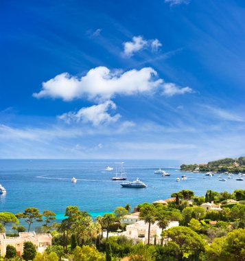Görünümü villefranche Körfezi ve lüks resort