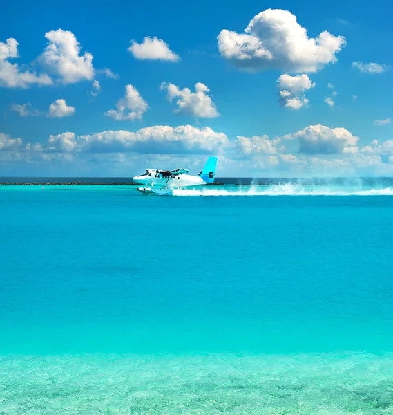 Mare e cielo. sfondo vacanza — Foto Stock