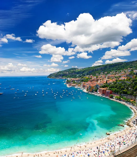 Weergave van luxeresort en baai van Cote d'Azur — Stockfoto