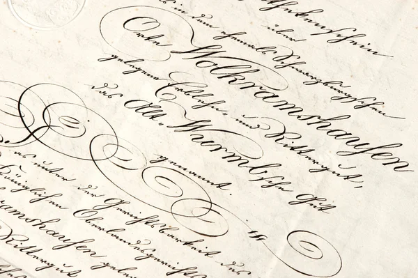 Vecchia lettera con testo calligrafico scritto a mano — Foto Stock