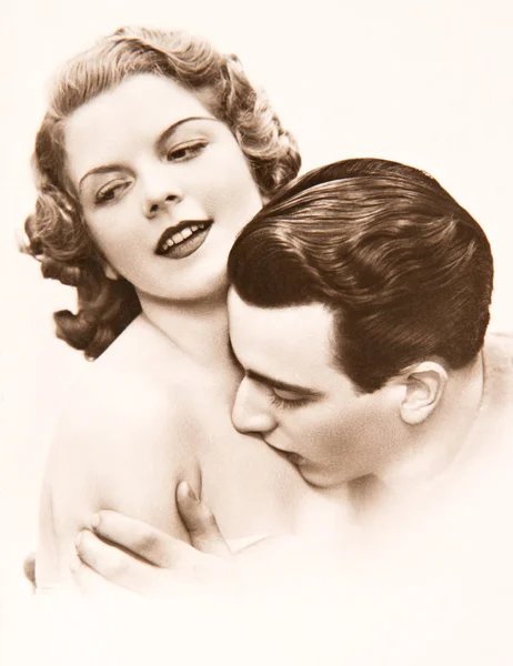 Kelinim bilan jinsiy aloqa porno video onlayn