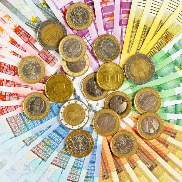 Eurowährung. Münzen und Scheine — Stockfoto