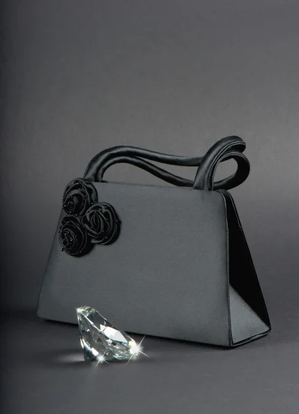 Bolso de mujer negro con cristal brillante — Foto de Stock