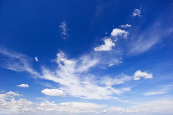 Bel cielo nuvoloso — Foto Stock