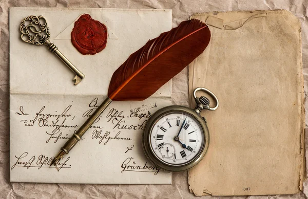 Vecchia lettera con sigillo di cera. sfondo vintage — Foto Stock