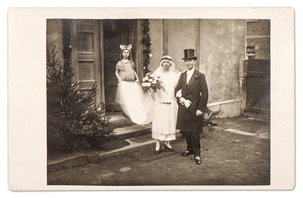Just married couple. vintage wedding photo