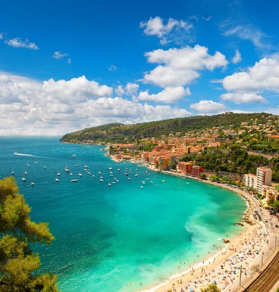 Vista do resort de luxo e baía de Cote d 'Azur na França — Fotografia de Stock