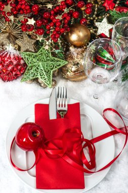neşeli Noel tablo yer ayar kırmızı süslemeli