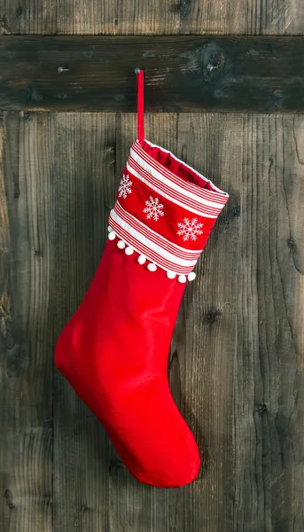 Calcetín rojo para regalos de Santa. medias de Navidad — Foto de Stock