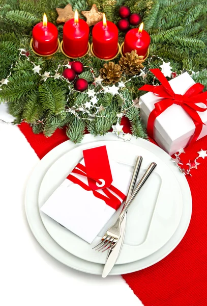 Christmas table place setting decoration in red and white — Stock Photo, Image